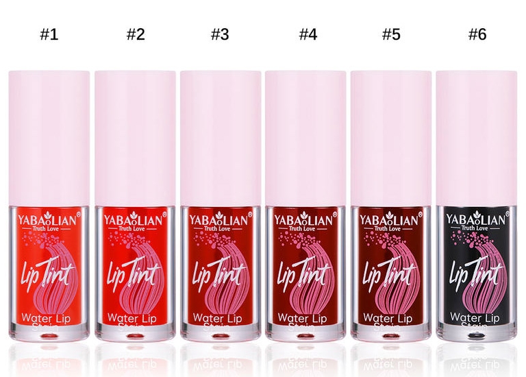 Shimmer lip gloss creates fuller glass lips